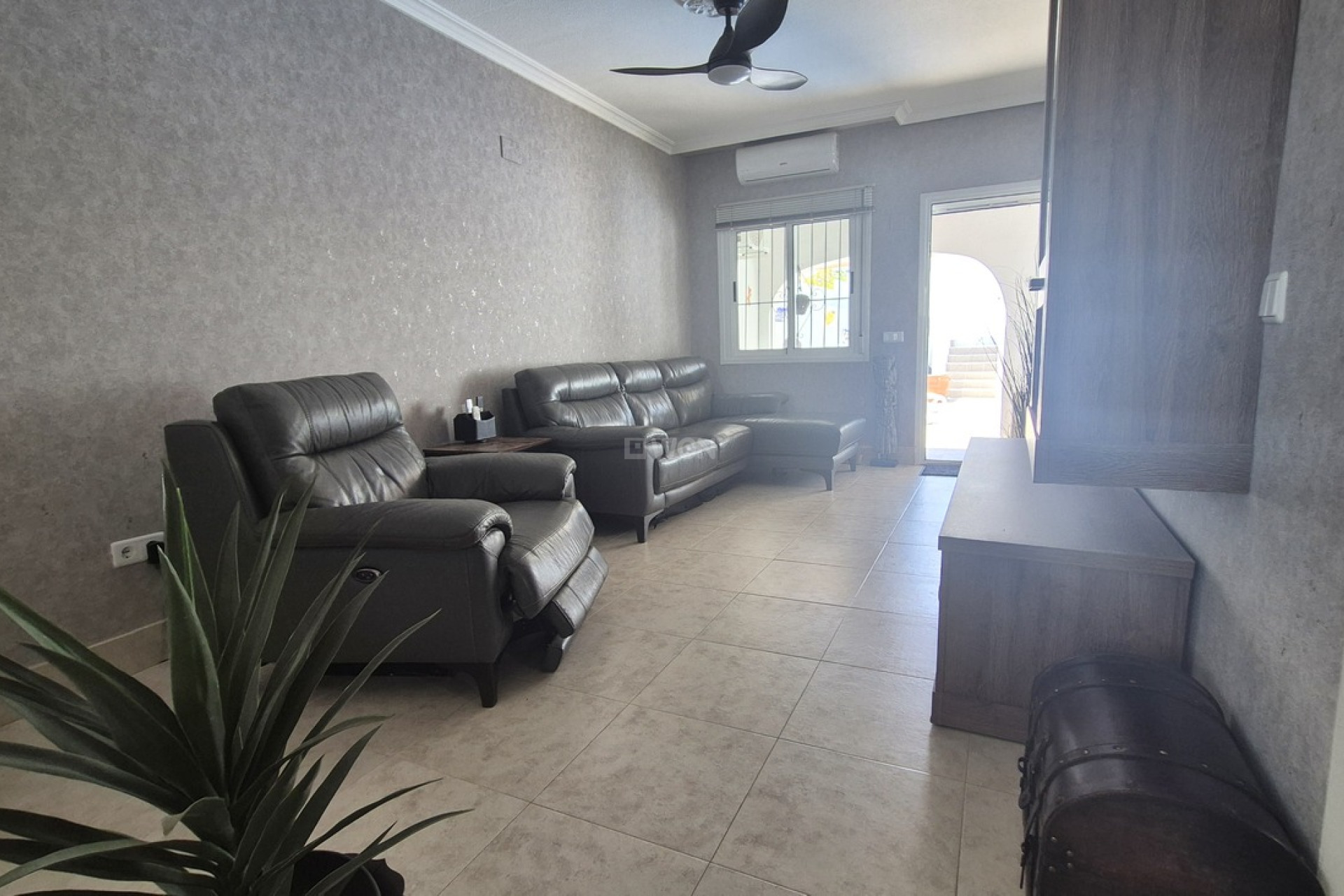 Reventa - Villa - San Miguel de Salinas - Inland