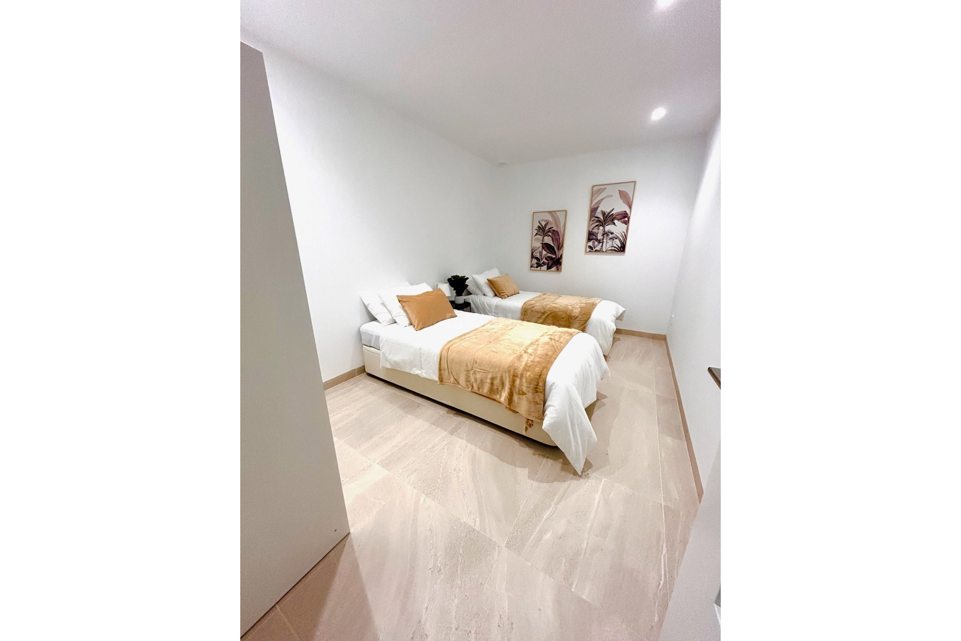 Reventa - Villa - Santa Rosalia Resort - Inland