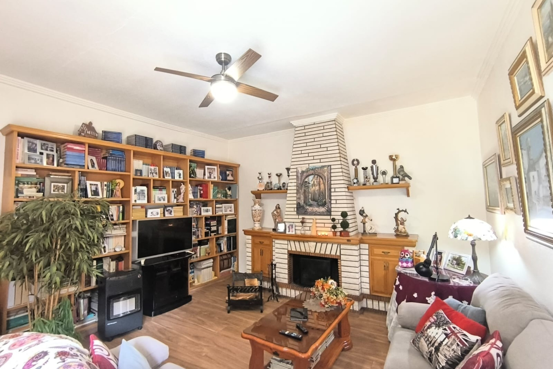 Reventa - Villa - Sax - Inland