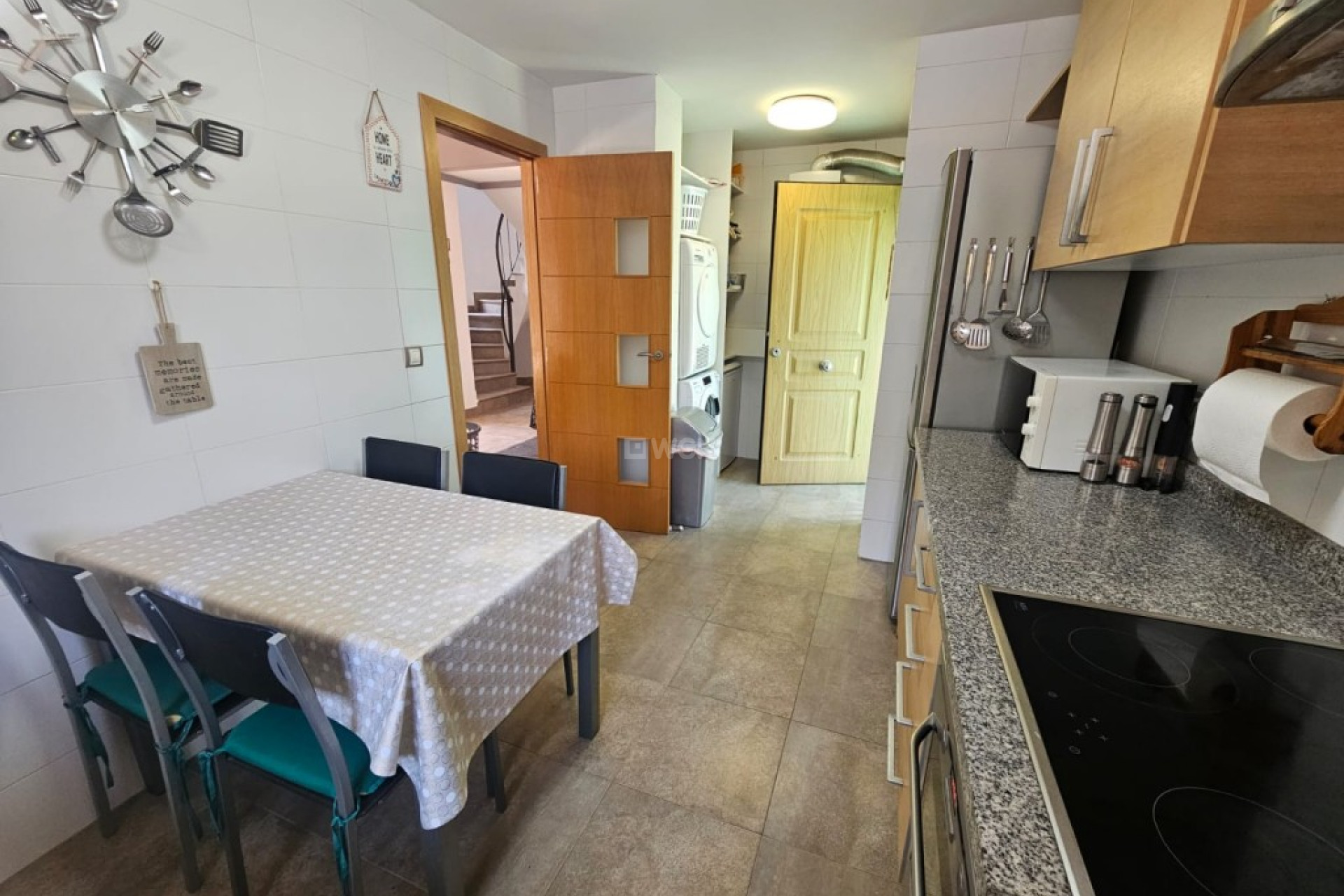 Reventa - Villa - Sierra Cortina - Inland