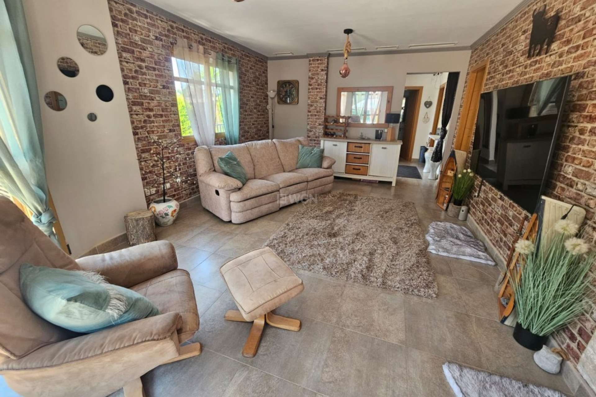 Reventa - Villa - Sierra Cortina - Inland