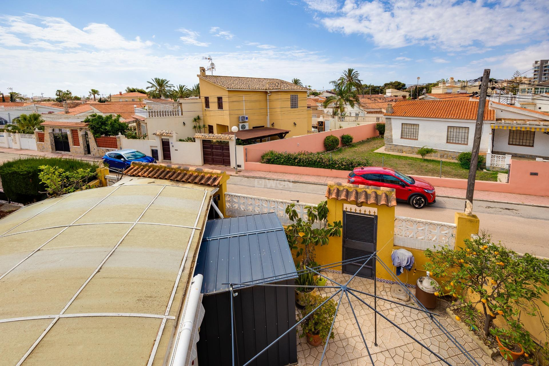 Reventa - Villa - Torrevieja - aguas nuevas
