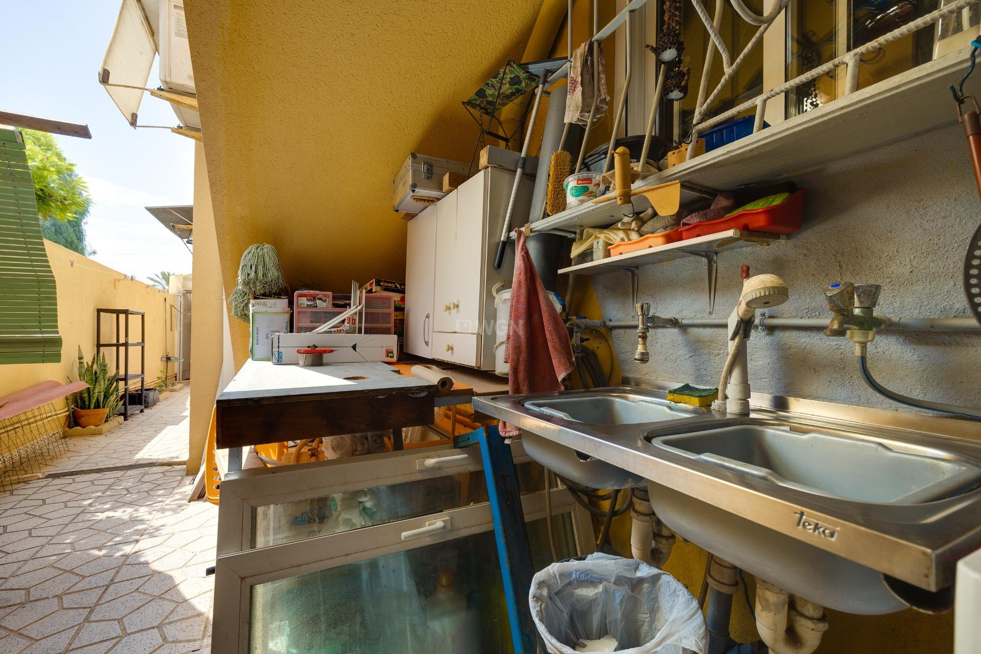 Reventa - Villa - Torrevieja - aguas nuevas