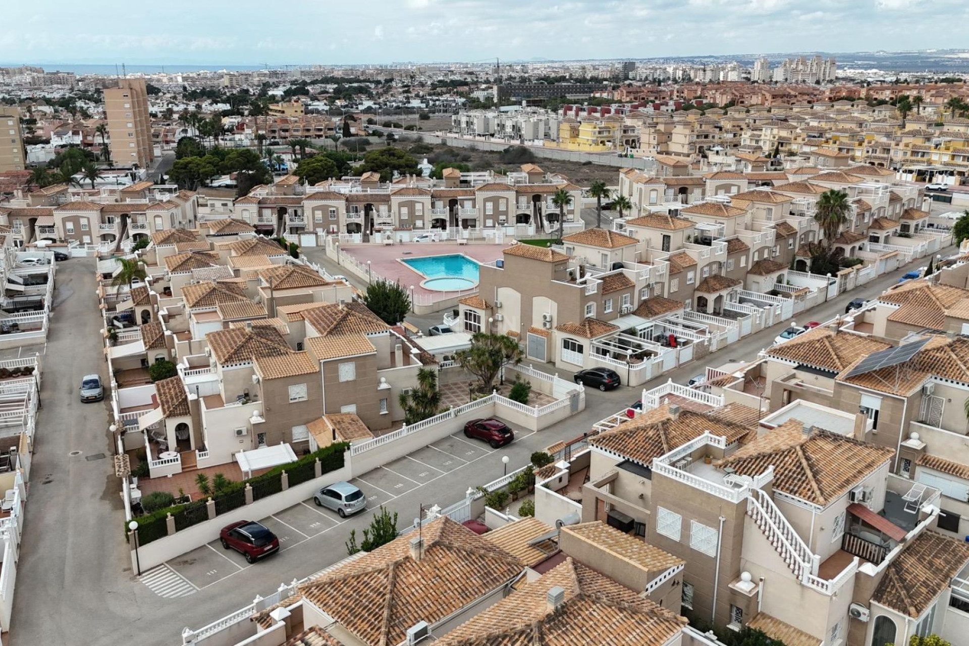 Reventa - Villa - Torrevieja - aguas nuevas