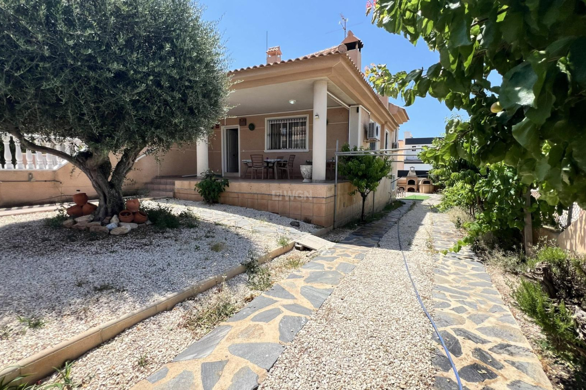 Reventa - Villa - Torrevieja - aguas nuevas