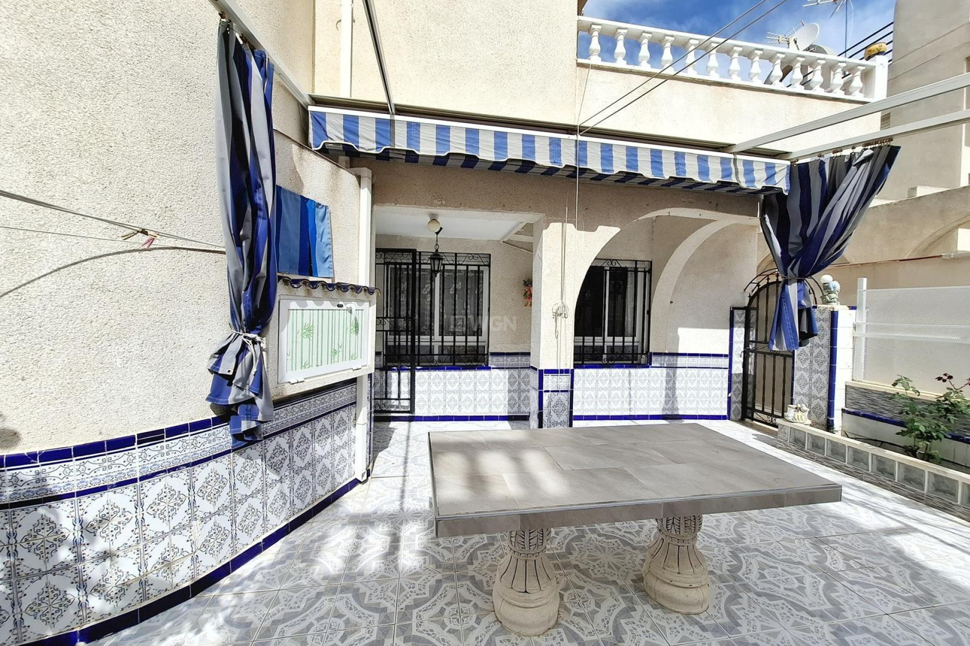 Reventa - Villa - Torrevieja - Carrefour