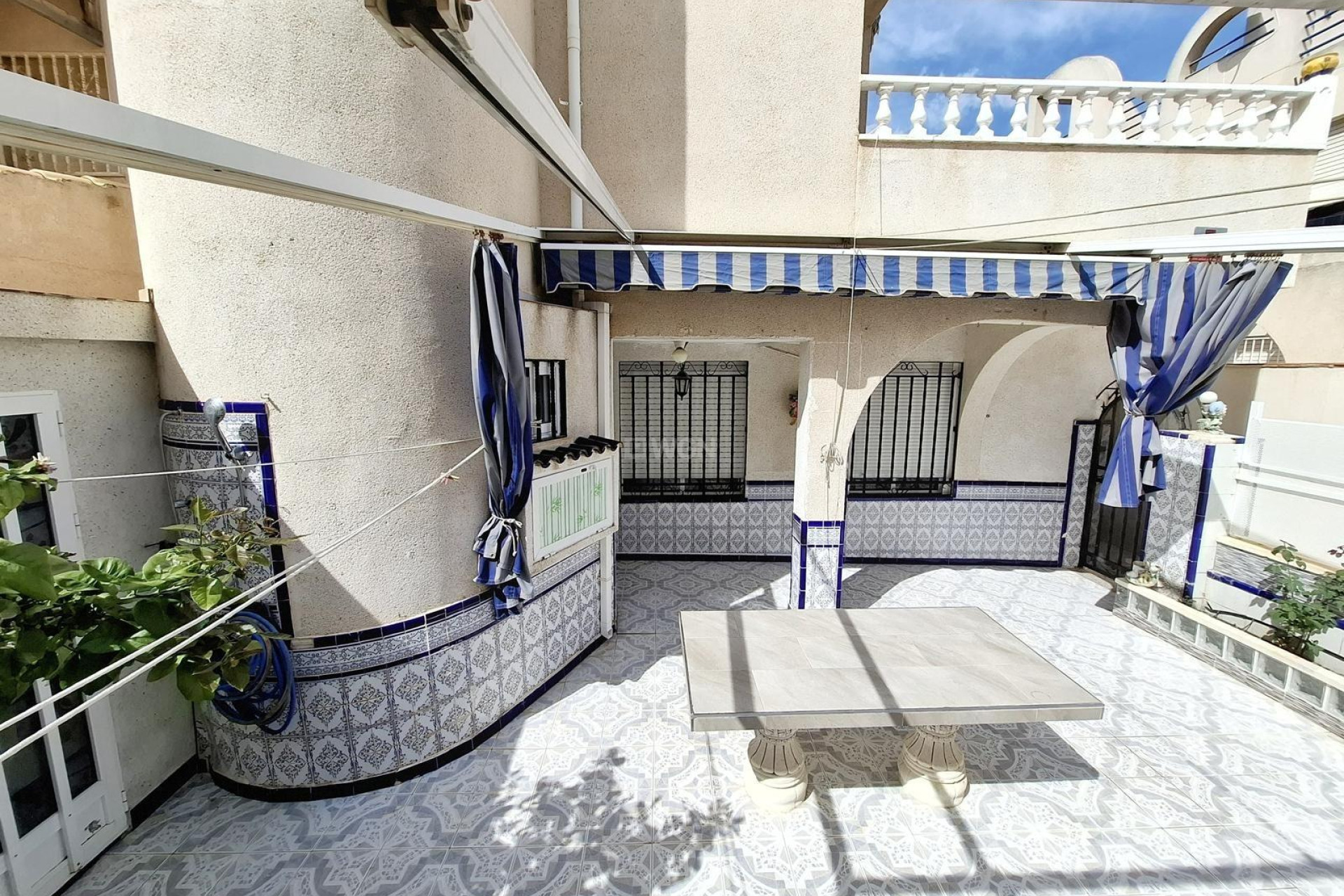 Reventa - Villa - Torrevieja - Carrefour