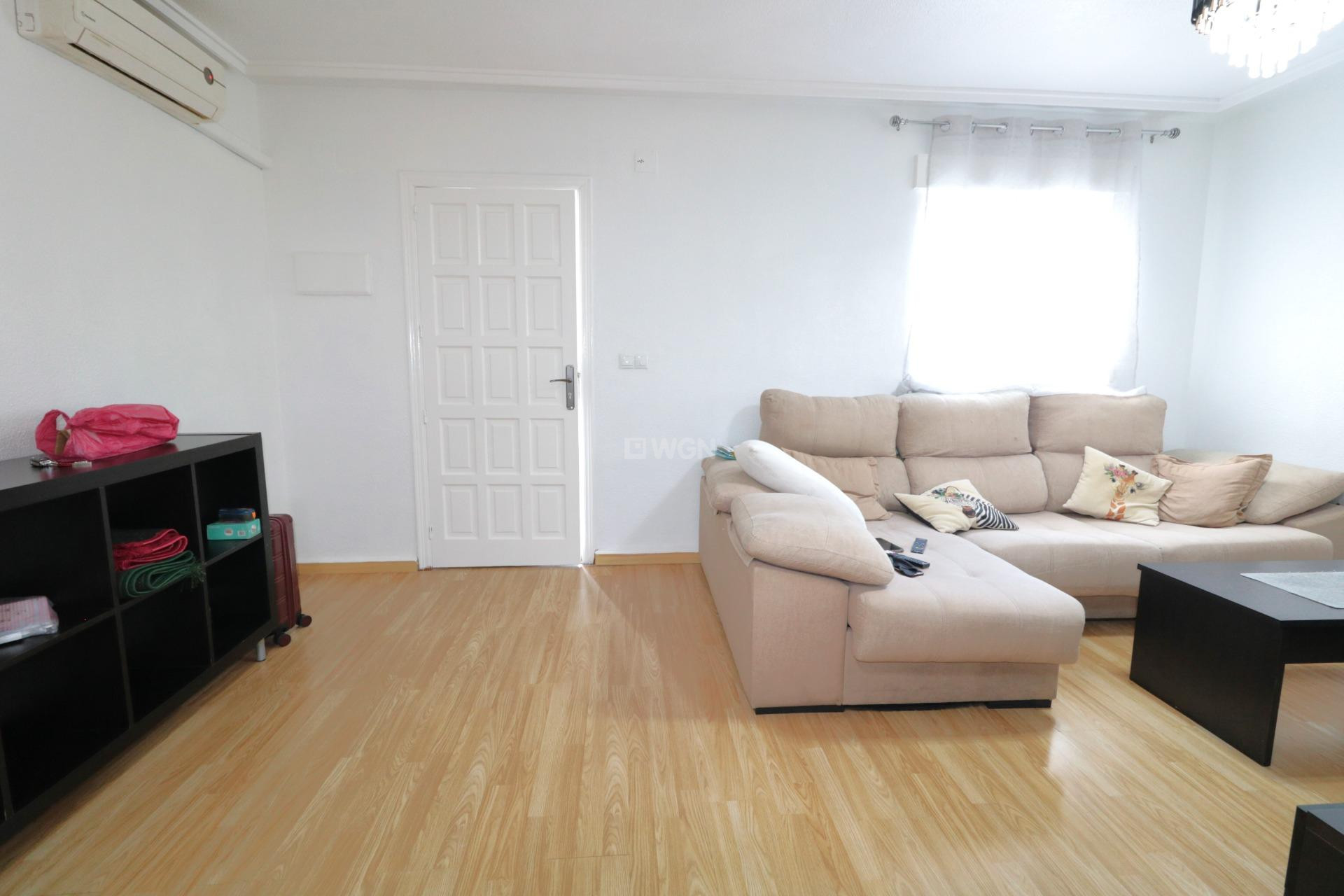 Reventa - Villa - Torrevieja - Carrefour