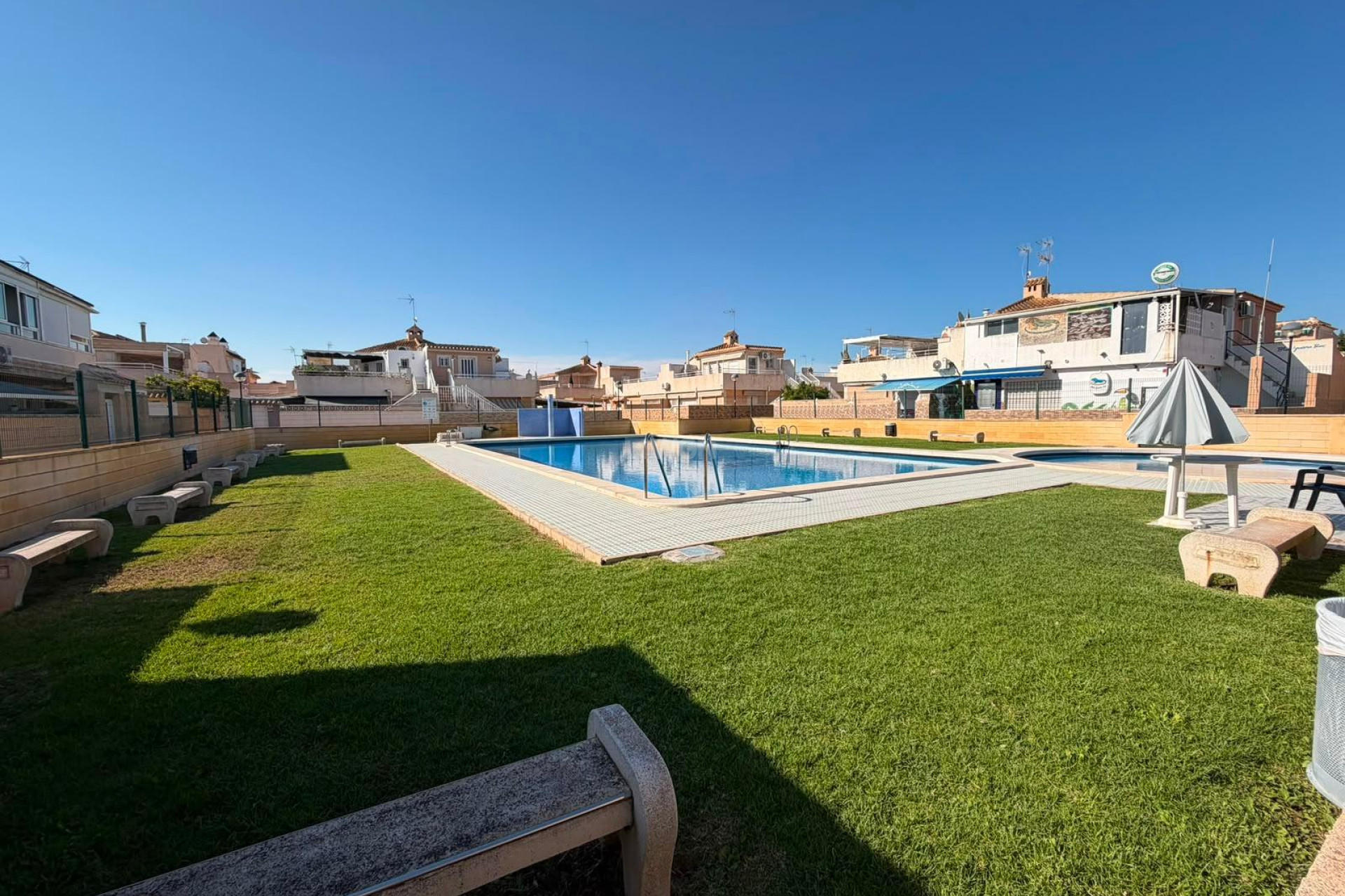 Reventa - Villa - Torrevieja - Carrefour