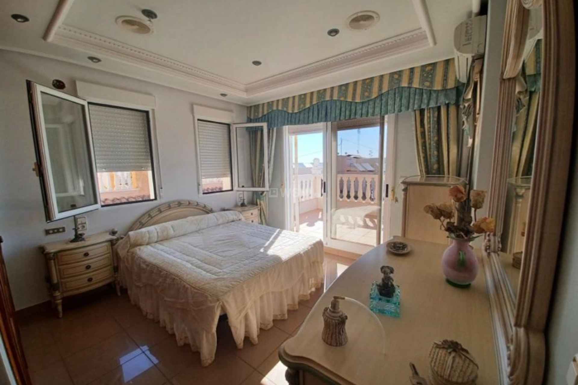 Reventa - Villa - Torrevieja - Costa Blanca