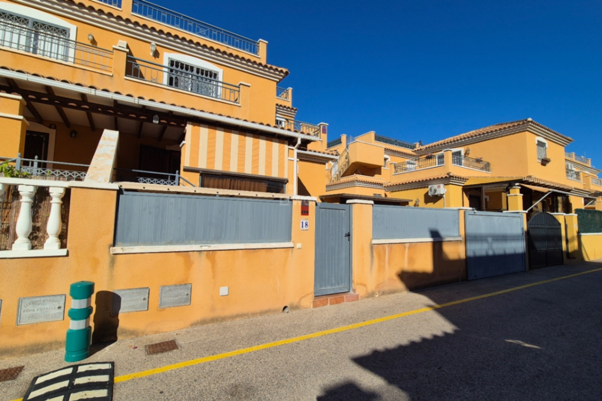 Reventa - Villa - Torrevieja - Costa Blanca