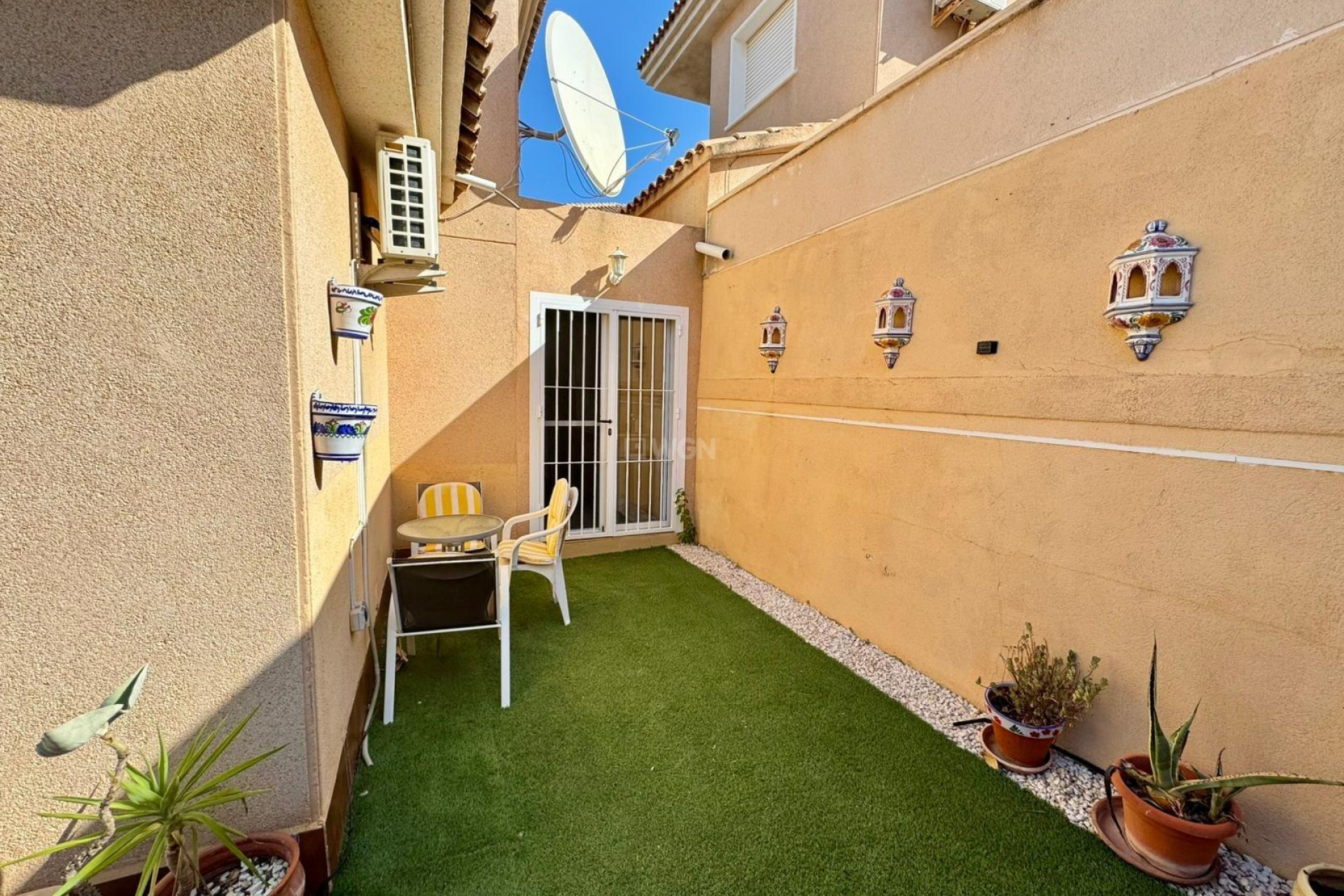 Reventa - Villa - Torrevieja - Costa Blanca