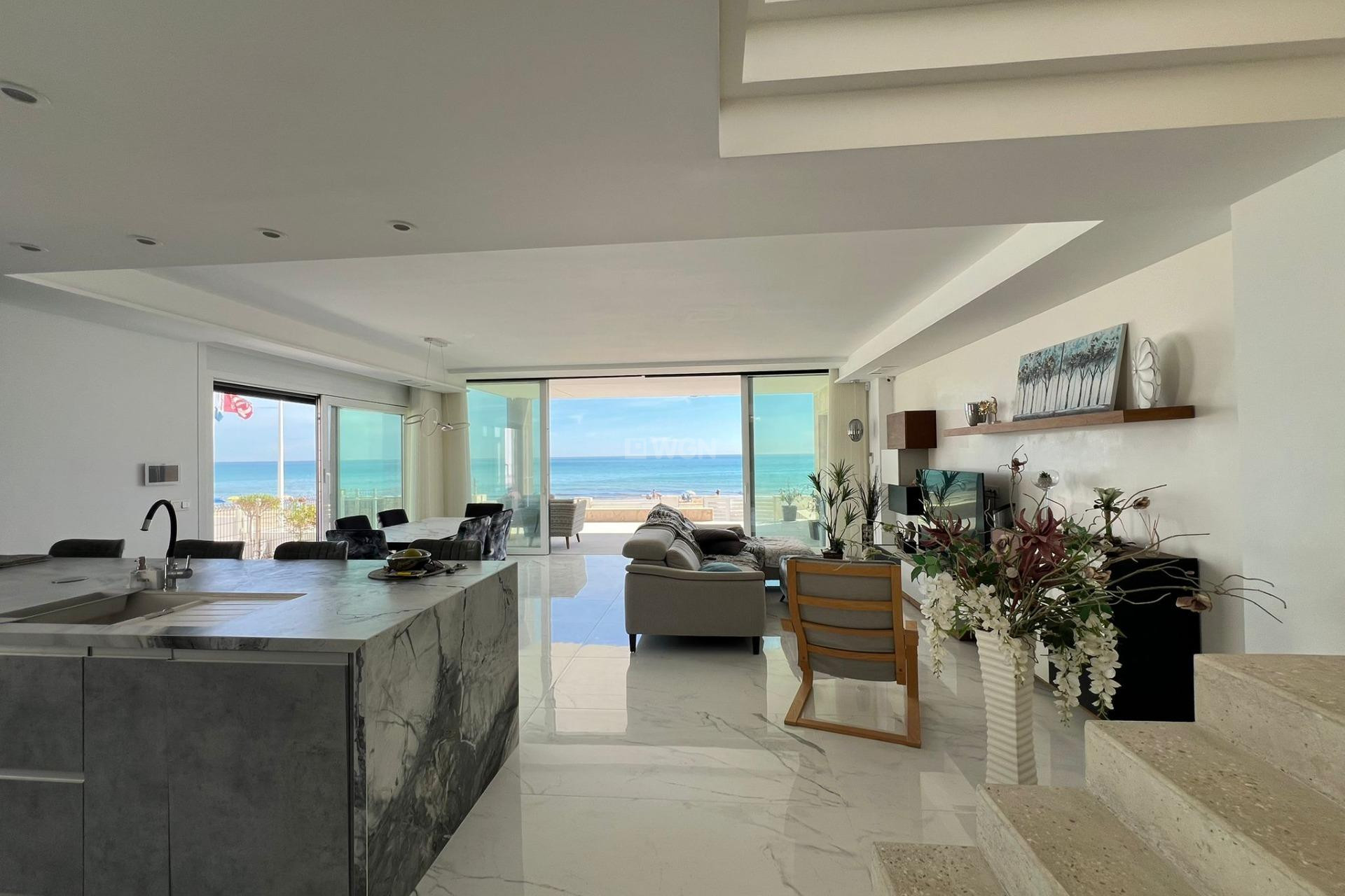 Reventa - Villa - Torrevieja - La Mata