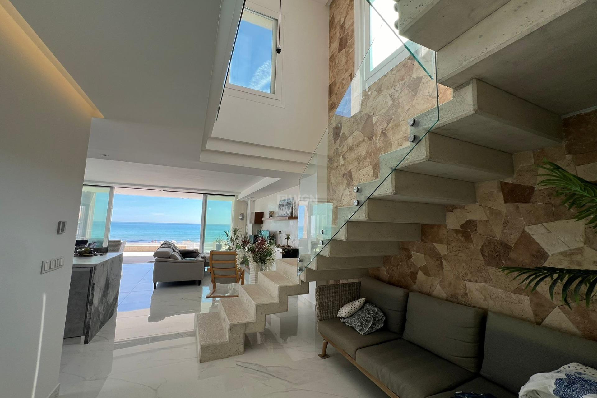 Reventa - Villa - Torrevieja - La Mata