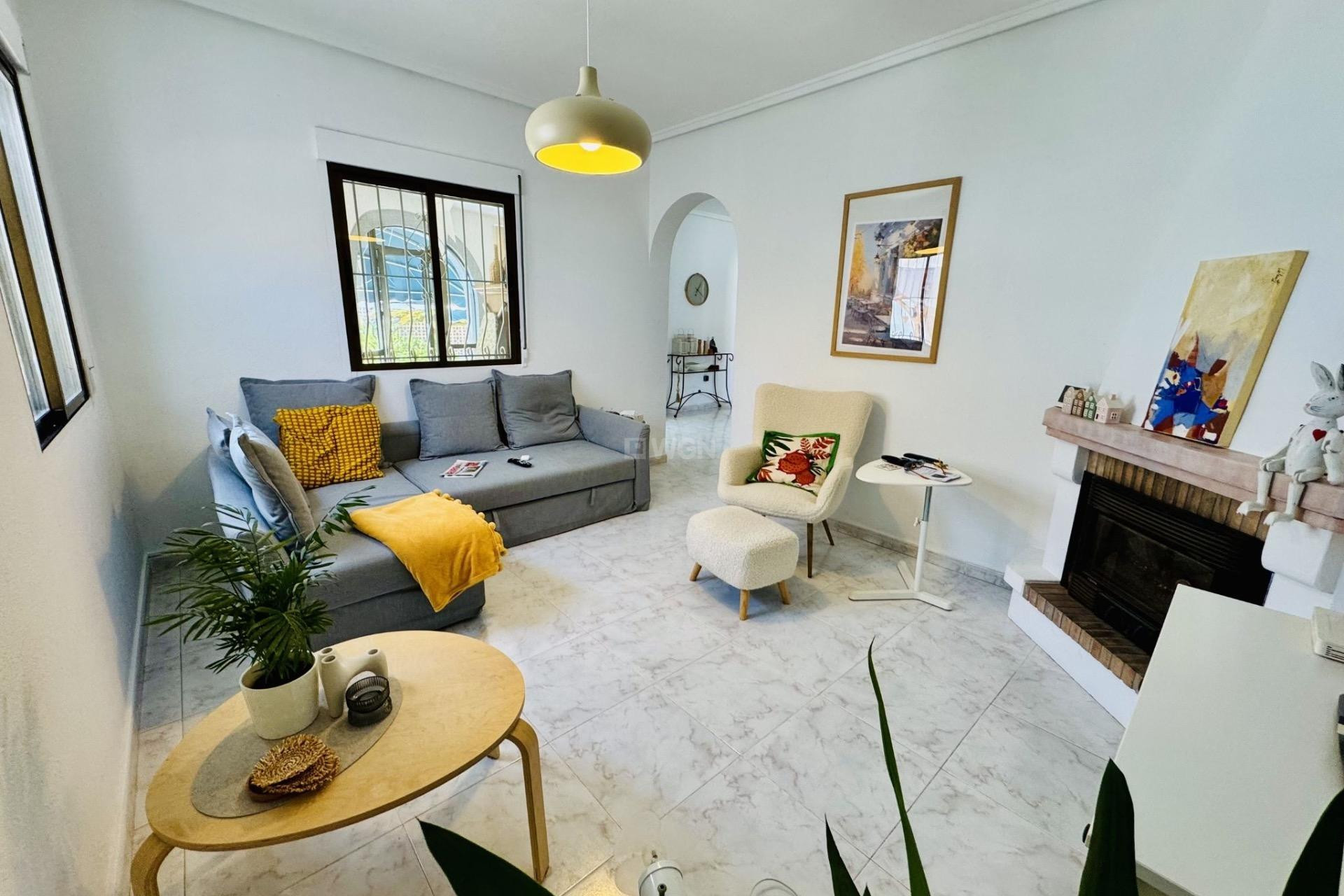 Reventa - Villa - Torrevieja - La Siesta - El Salado - Torreta