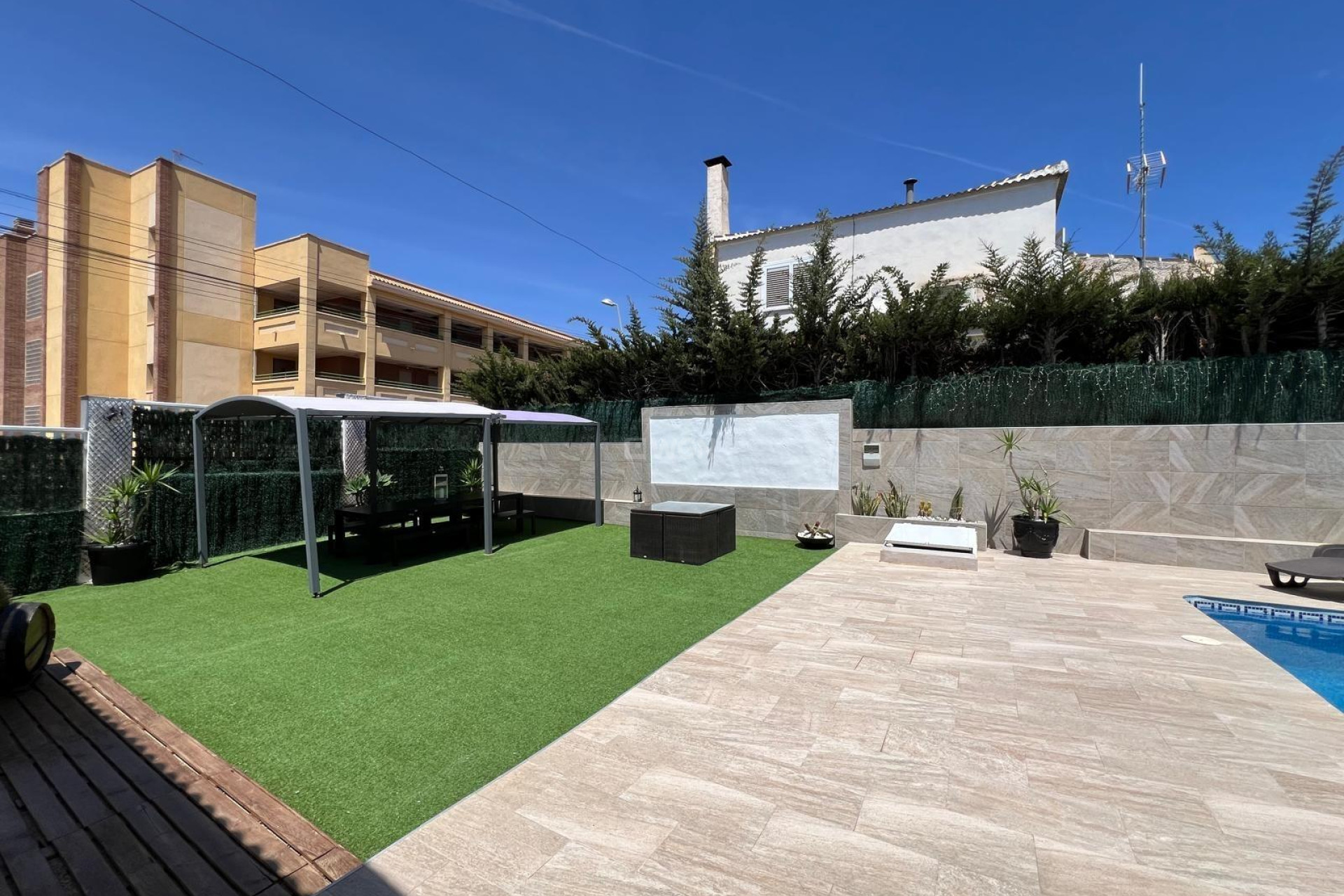 Reventa - Villa - Torrevieja - Los Balcones