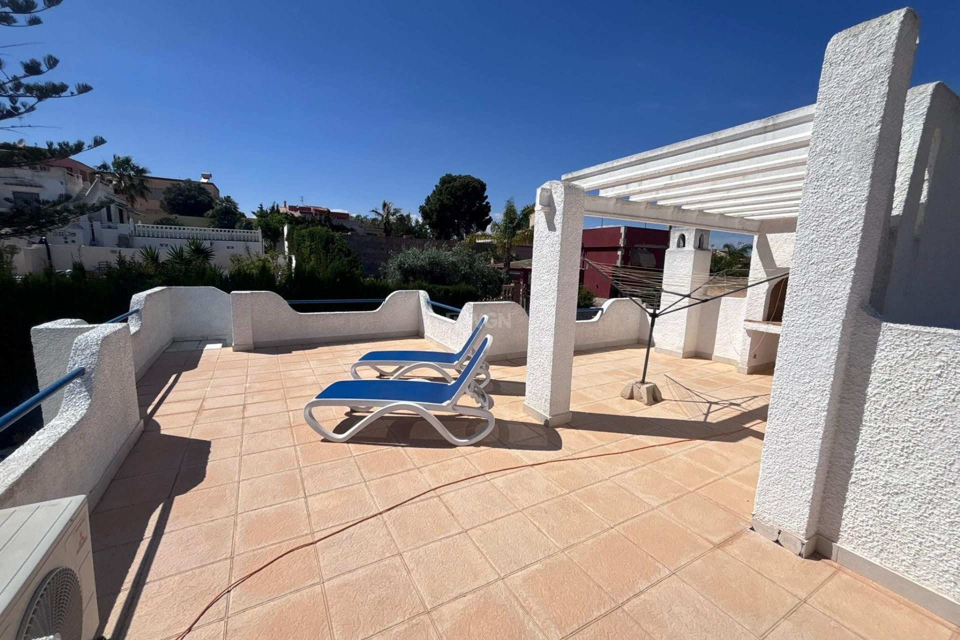 Reventa - Villa - Torrevieja - Los Balcones