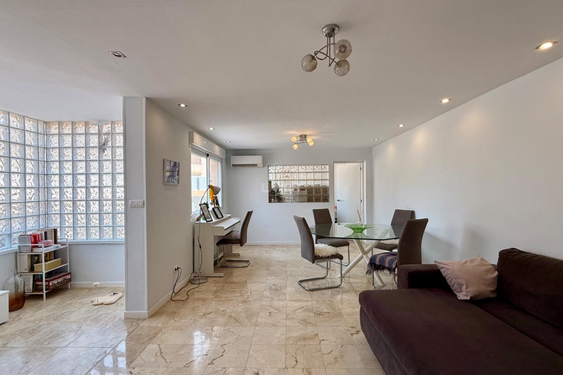 Reventa - Villa - Torrevieja - Los Frutales