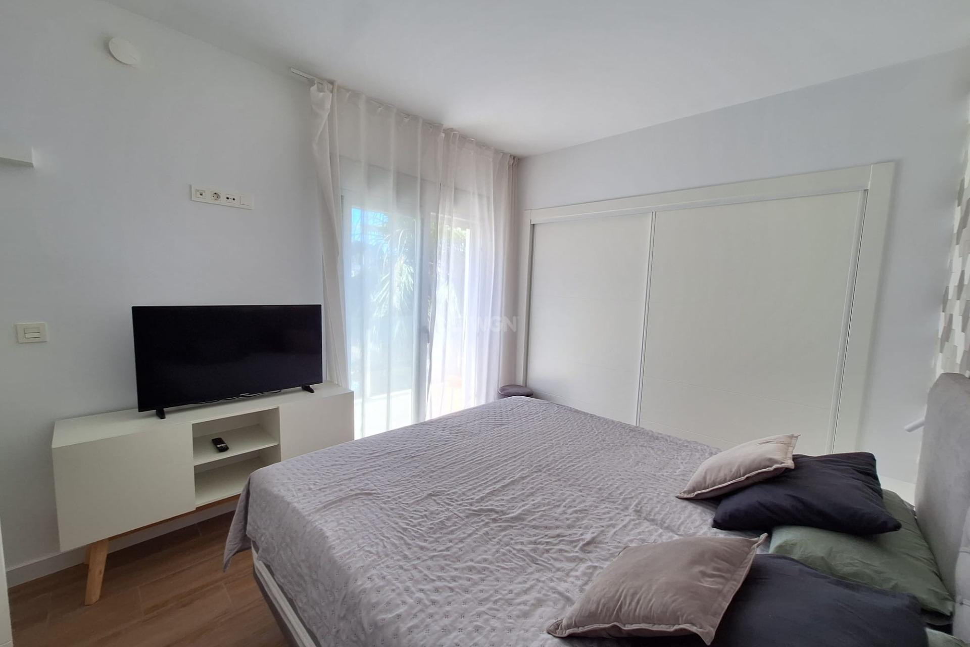 Reventa - Villa - Torrevieja - Los Frutales