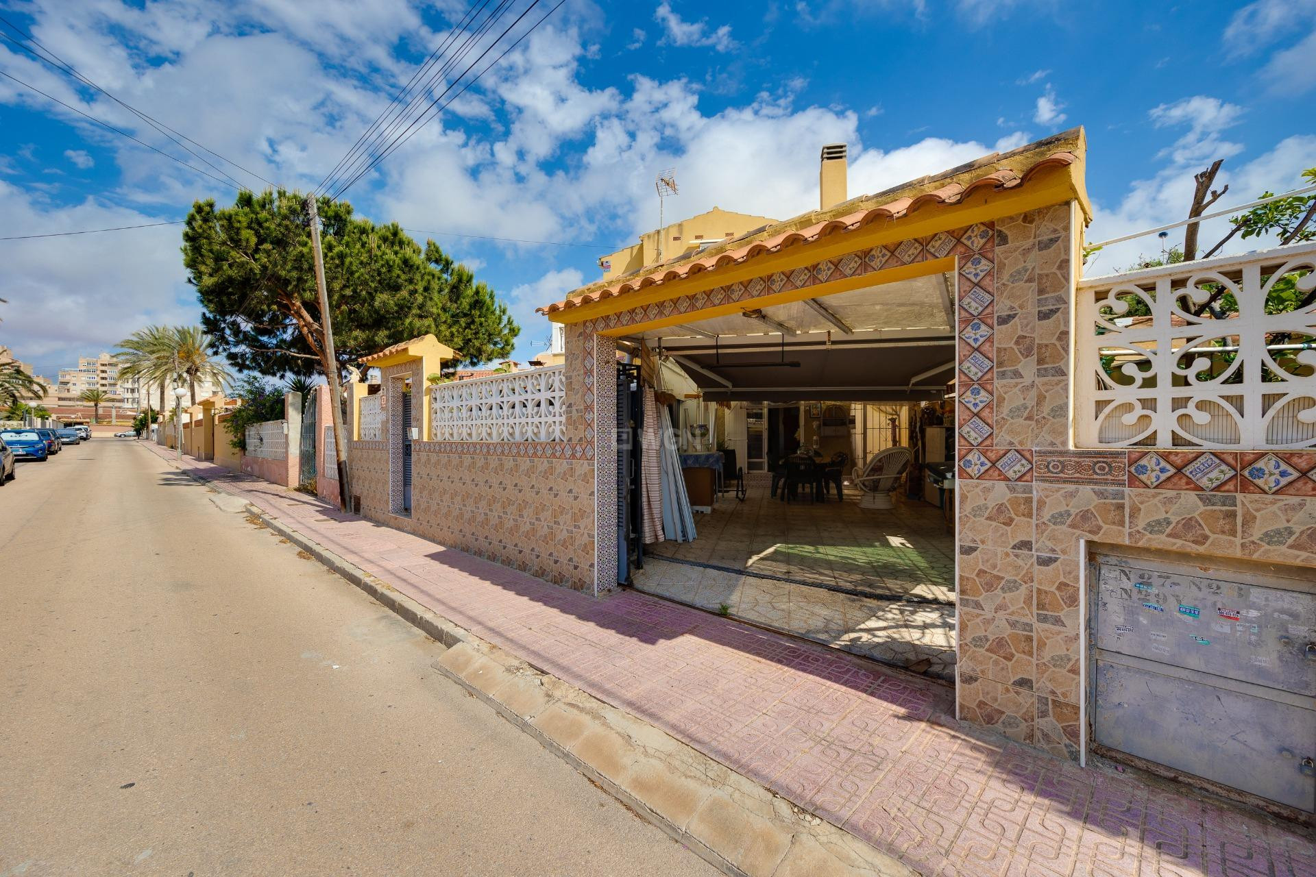 Reventa - Villa - Torrevieja - Playa de los Locos
