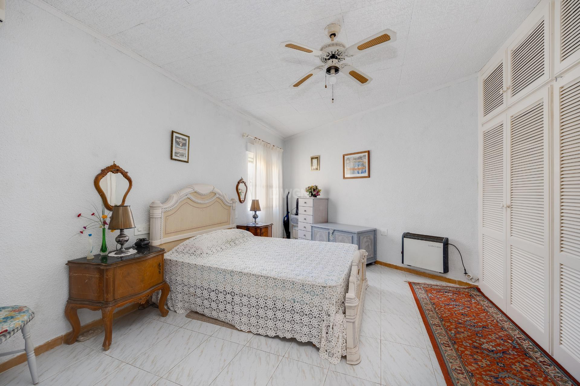 Reventa - Villa - Torrevieja - Playa de los Locos