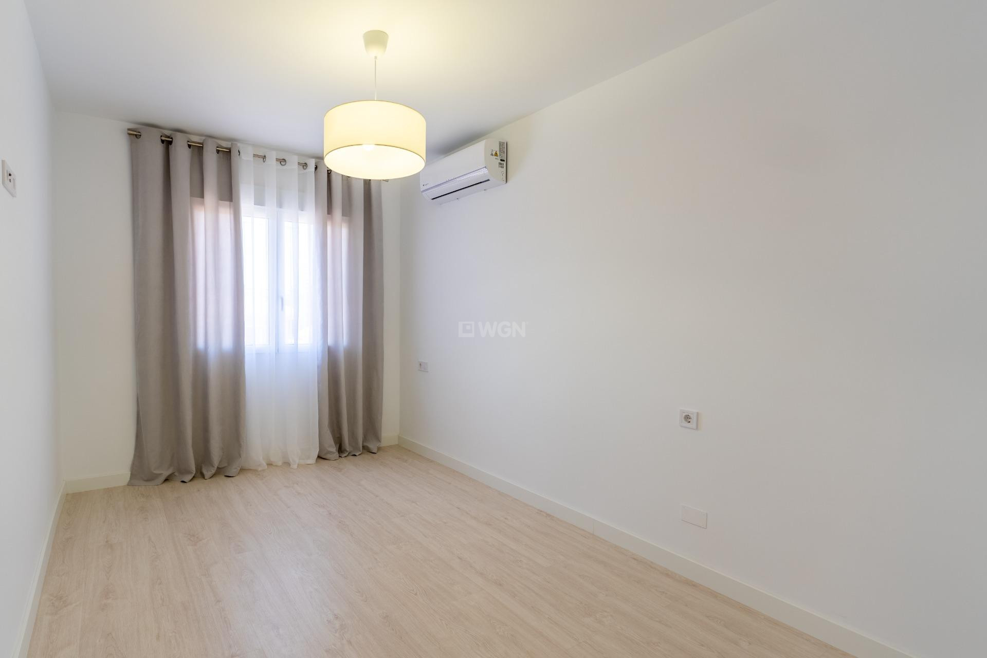 Reventa - Villa - Torrevieja - Punta Prima