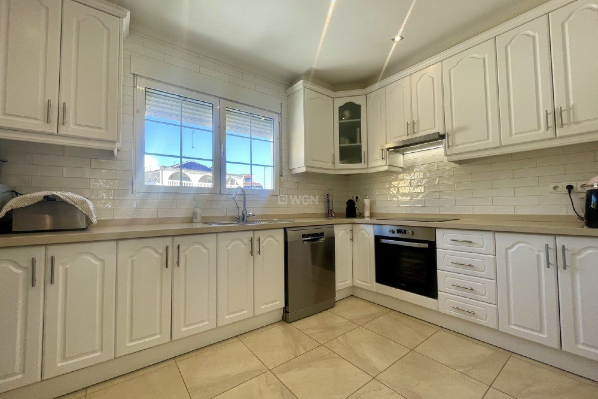 Reventa - Villa - Urb. La Marina - Inland