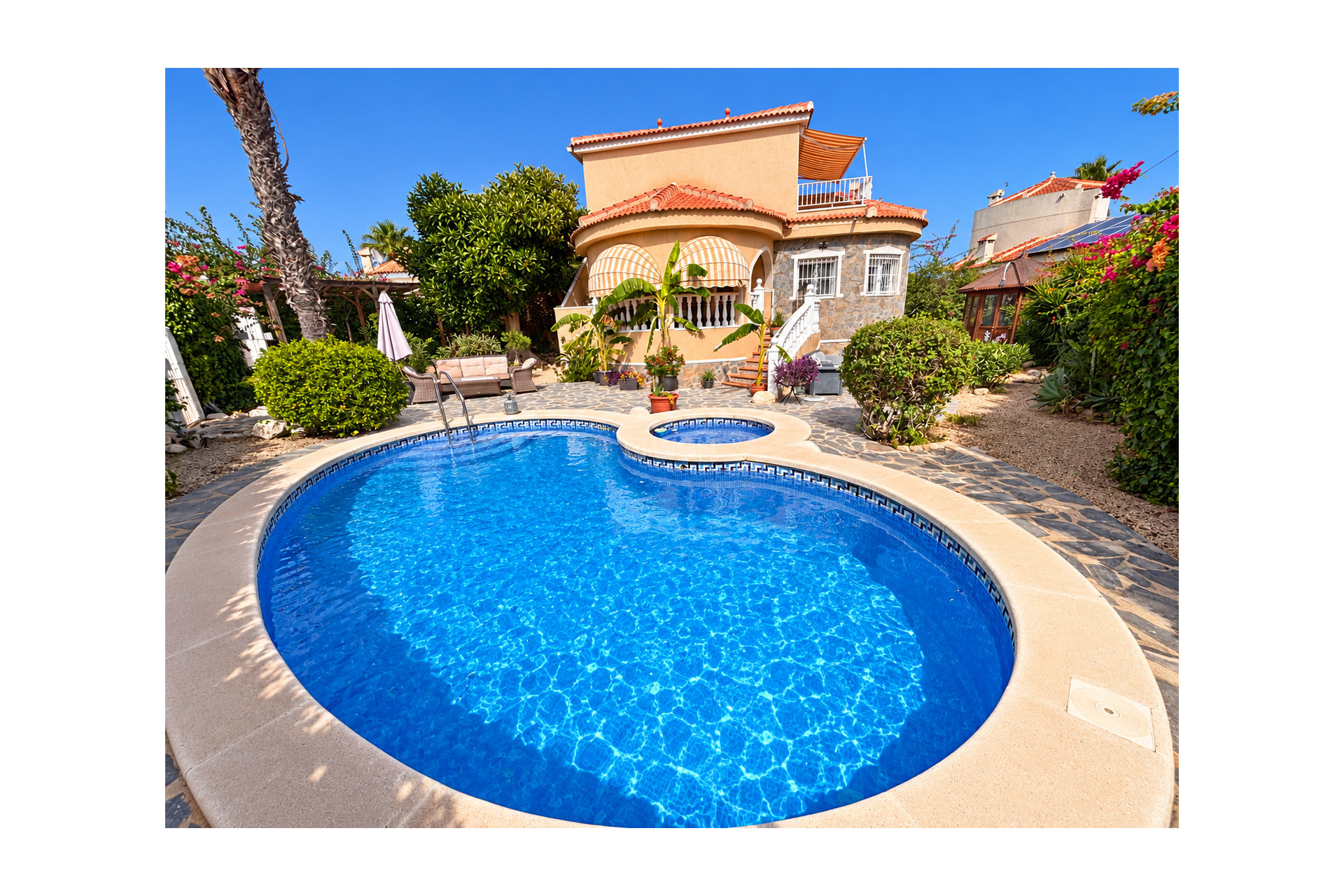Reventa - Villa - Urbanización Ciudad Quesada