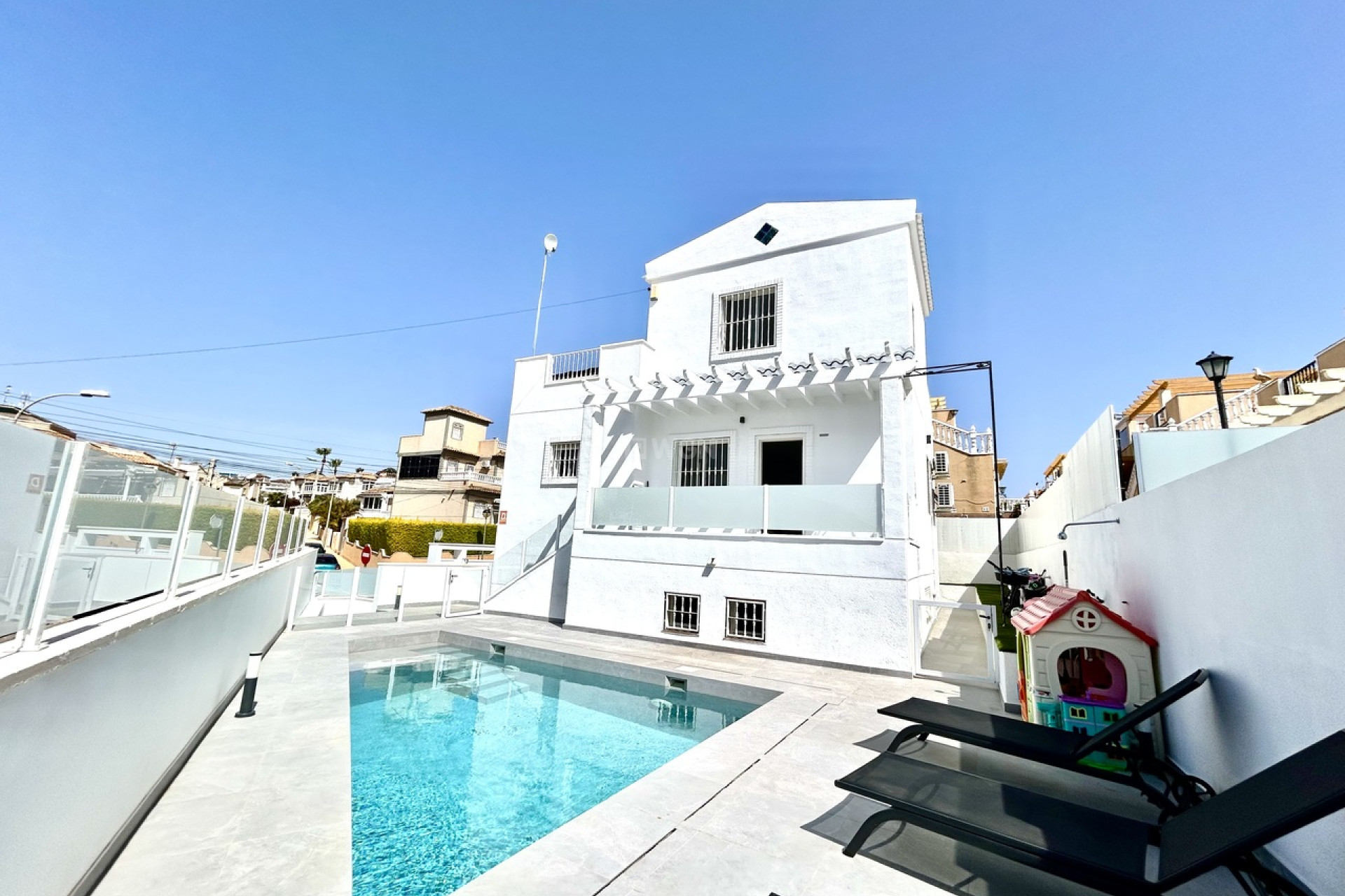 Reventa - Villa - Villamartin - Costa Blanca