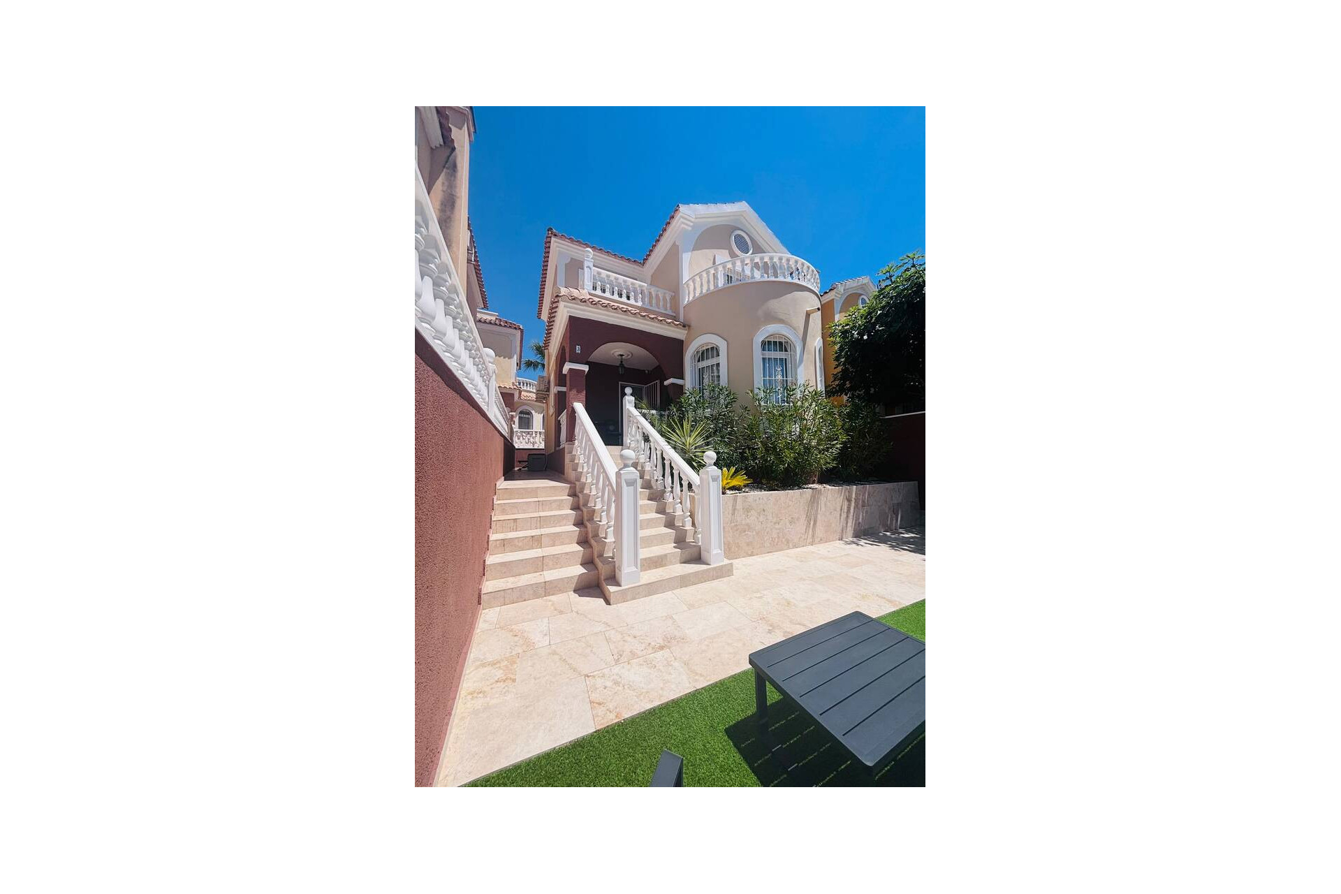 Reventa - Villa - Villamartin - Costa Blanca