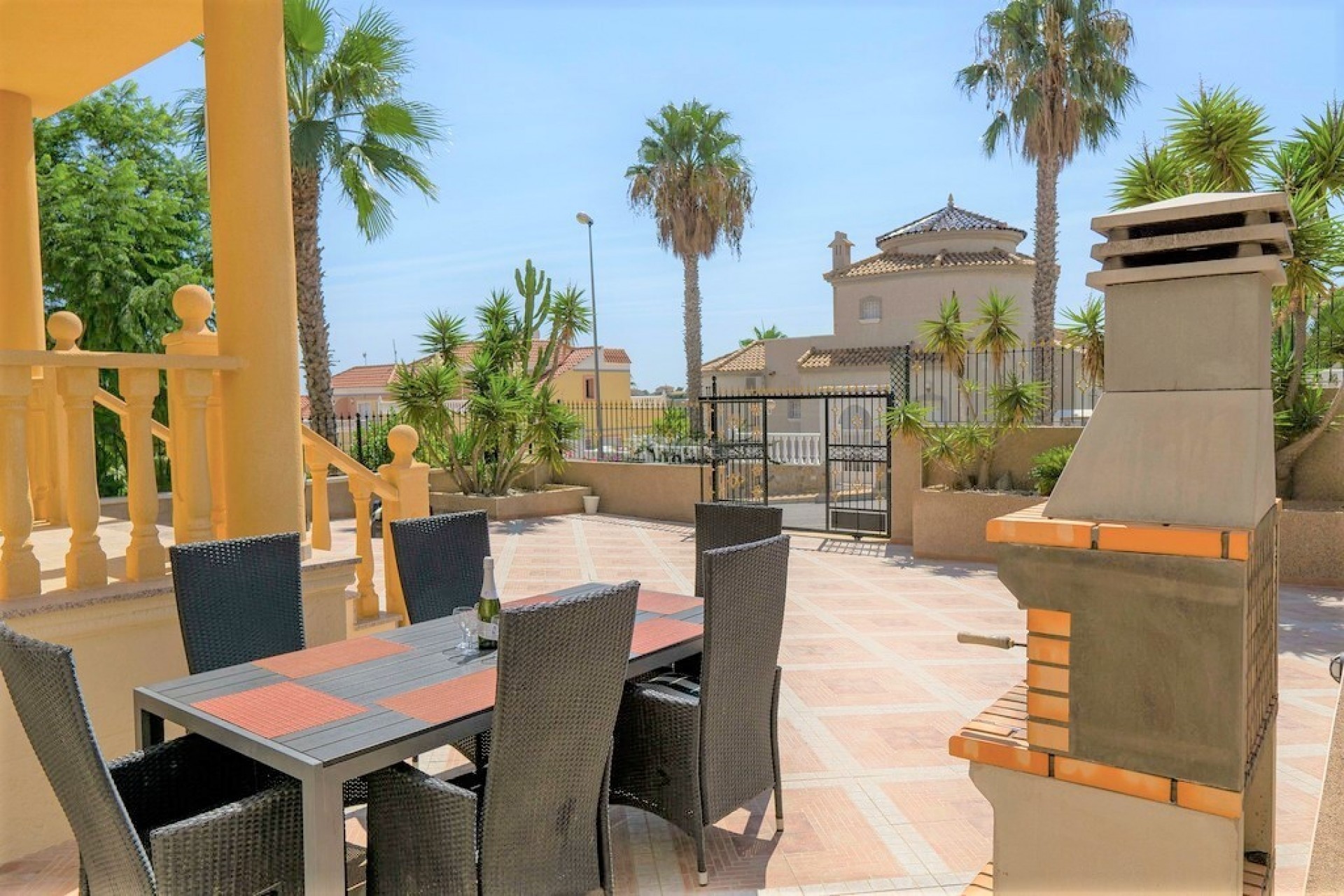 Reventa - Villa - Villamartin - Las Filipinas