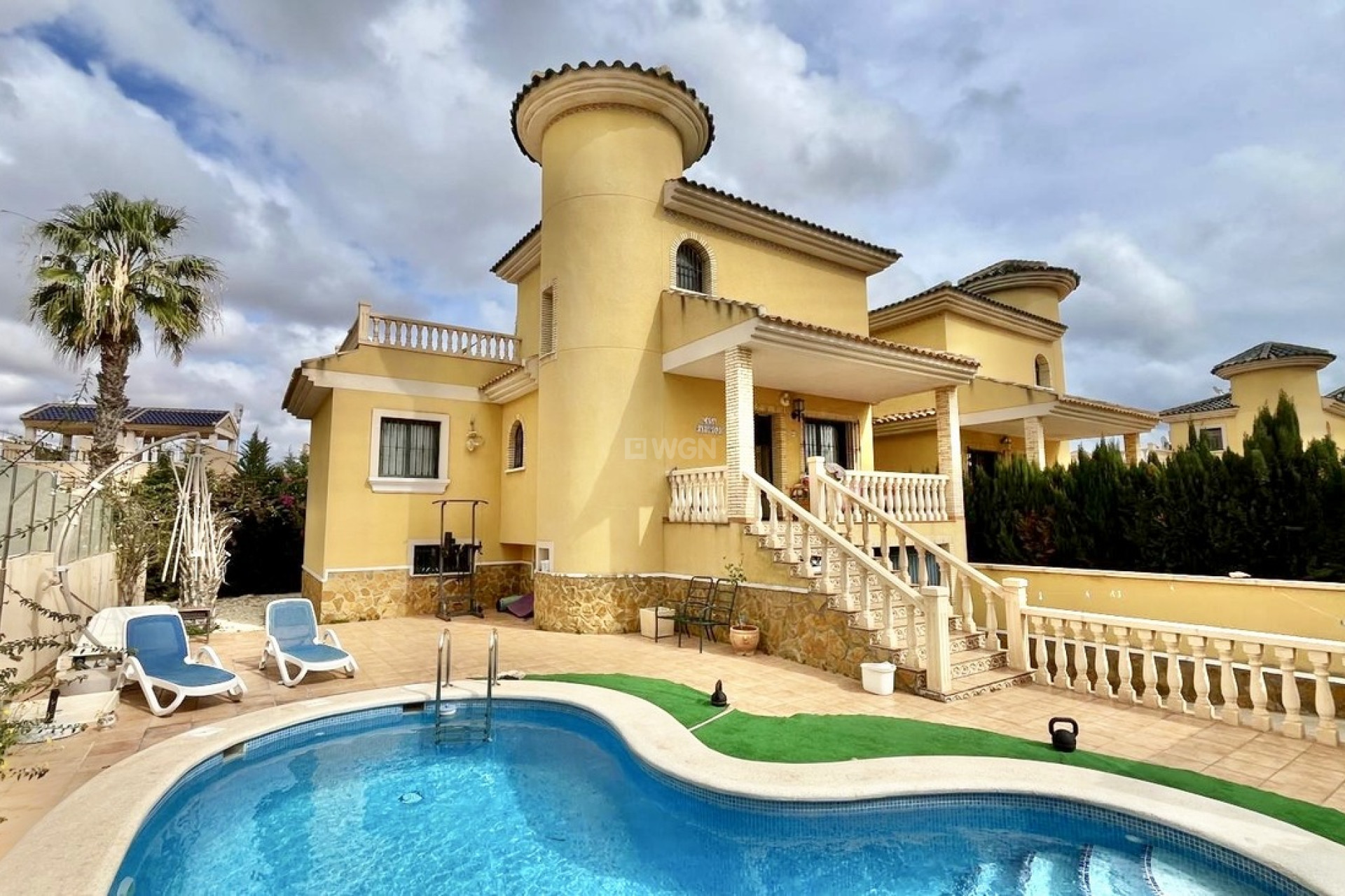 Reventa - Villa - Villamartin