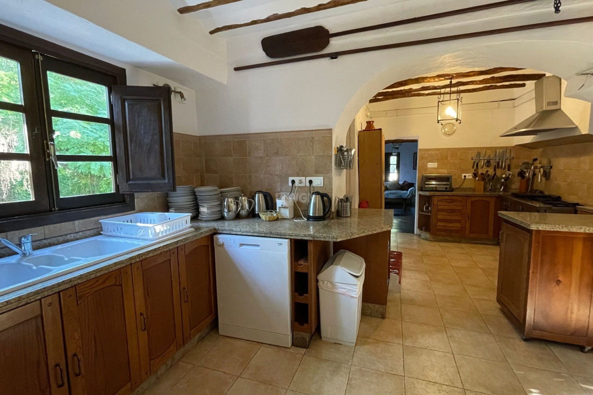 Reventa - Villa - Villanueva de Tapia - Inland