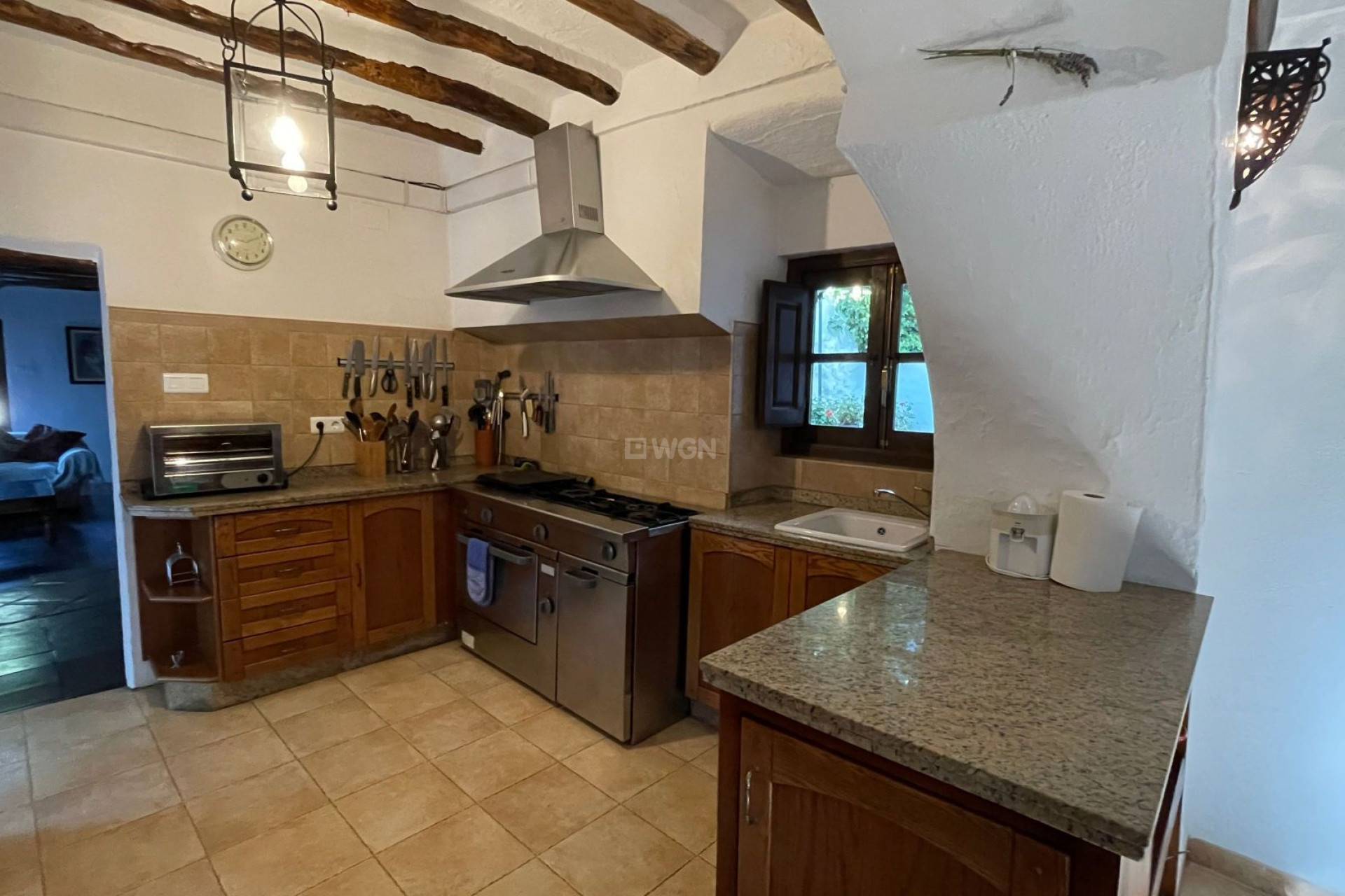 Reventa - Villa - Villanueva de Tapia - Inland