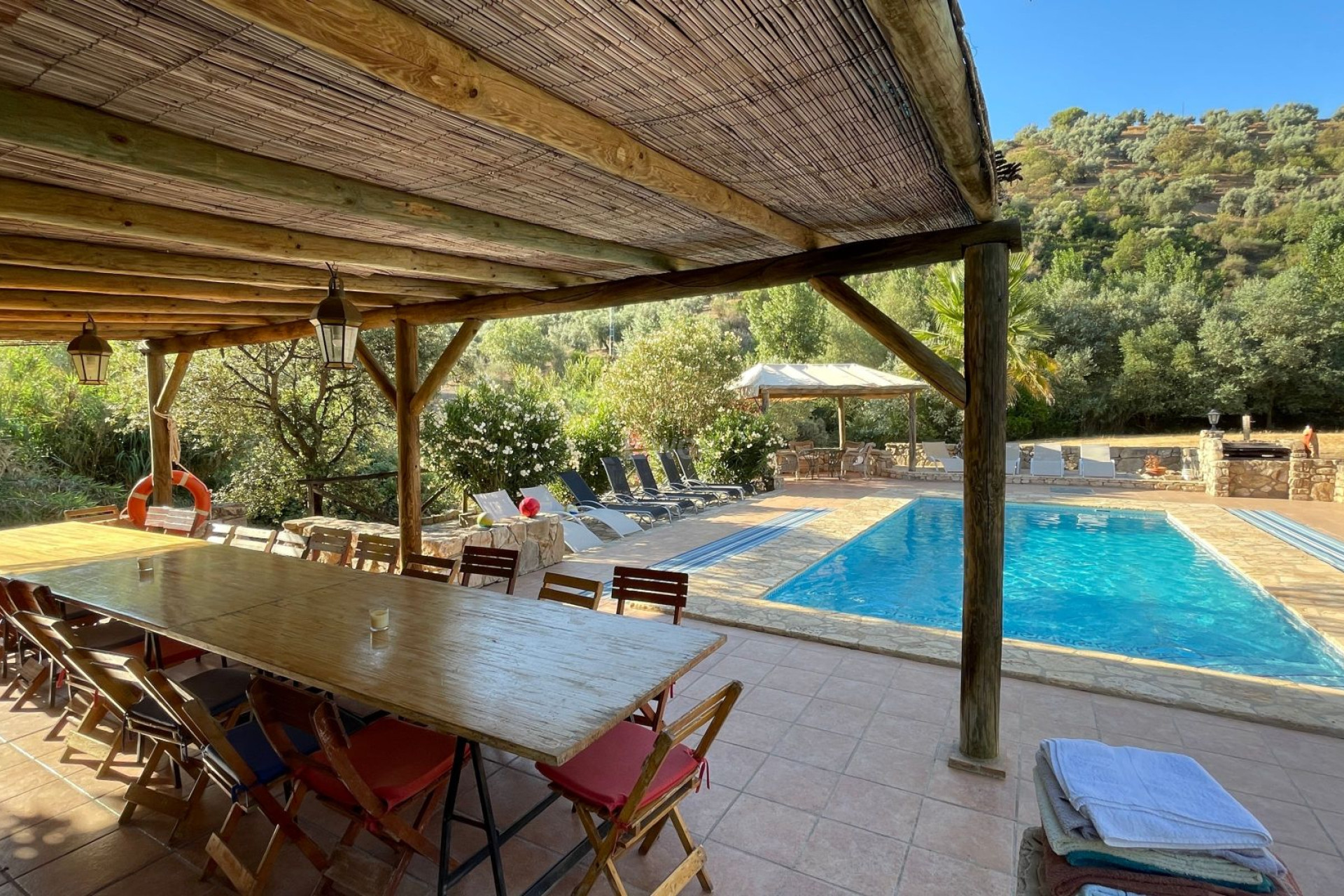 Reventa - Villa - Villanueva de Tapia - Inland