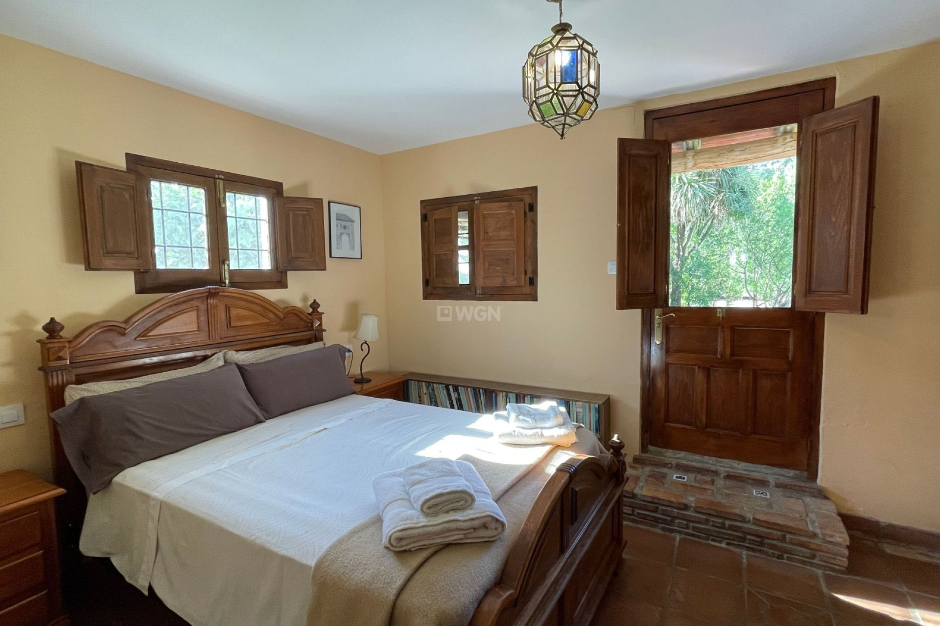 Reventa - Villa - Villanueva de Tapia - Inland