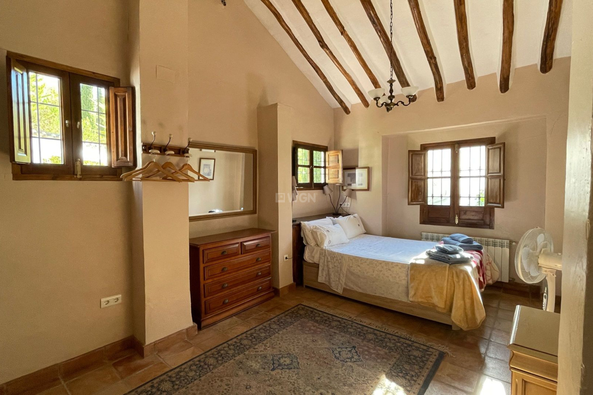 Reventa - Villa - Villanueva de Tapia - Inland