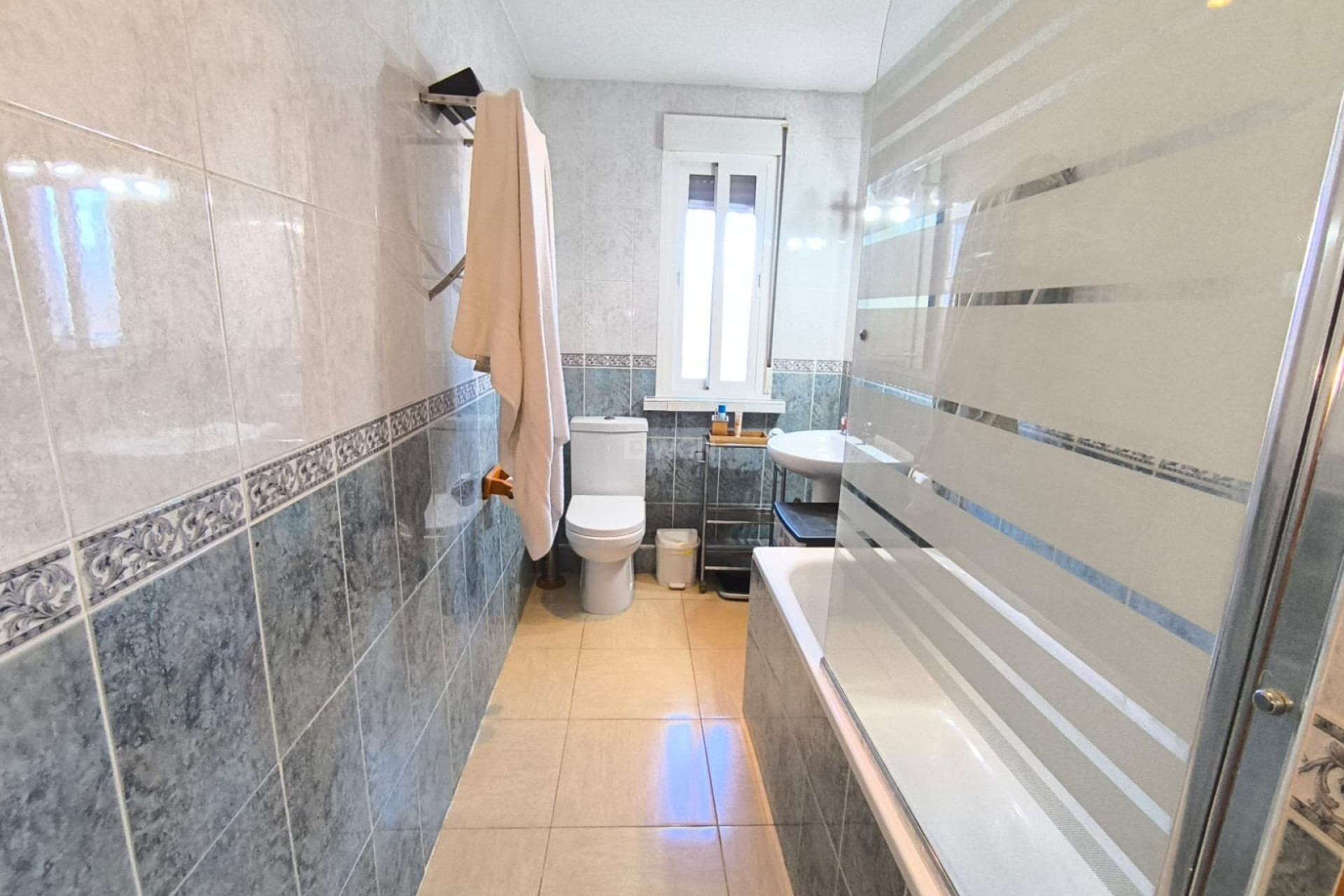 Reventa - Villa - Villena - Inland