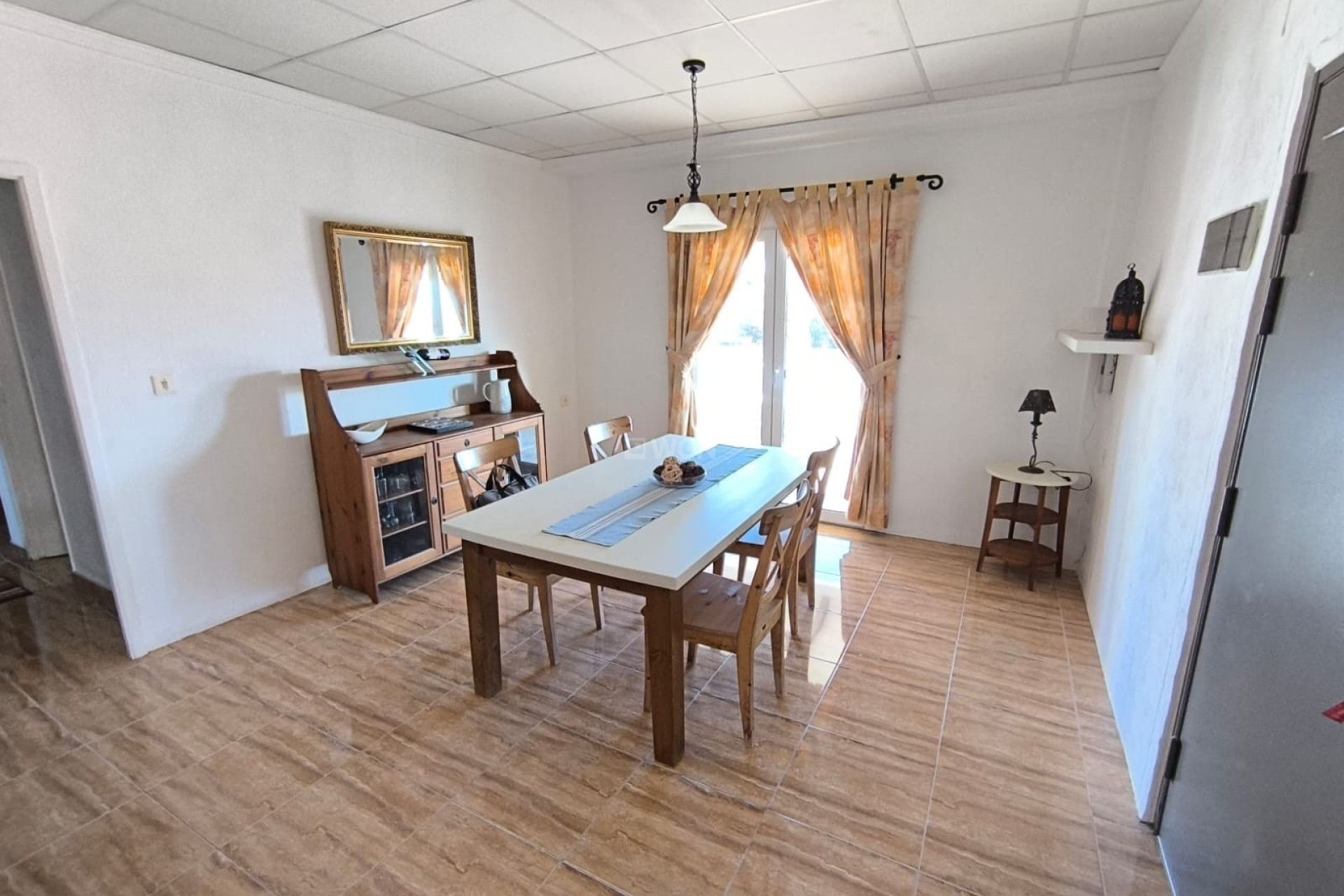 Reventa - Villa - Villena - Inland