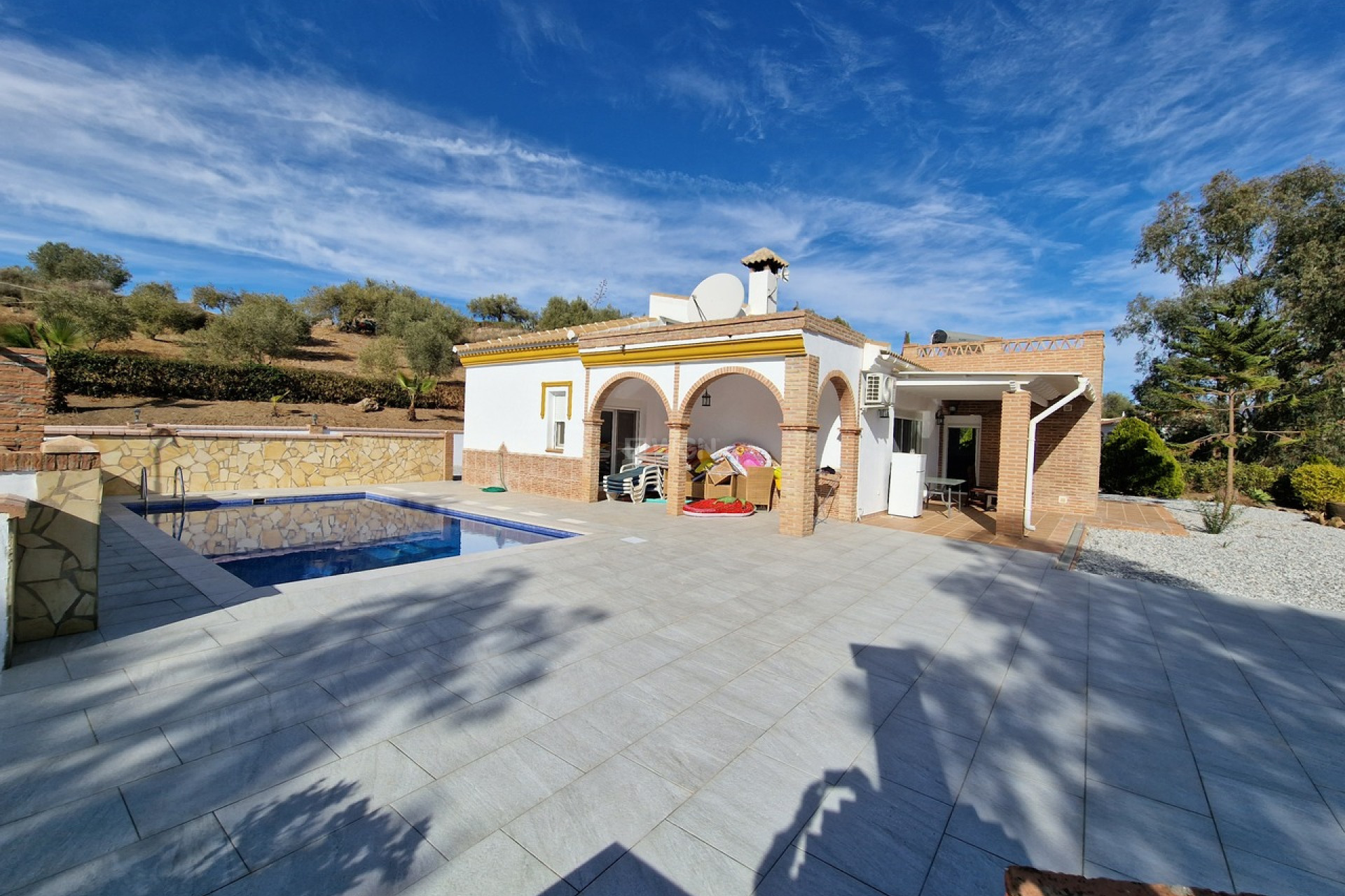 Reventa - Villa - Vinuela - Inland