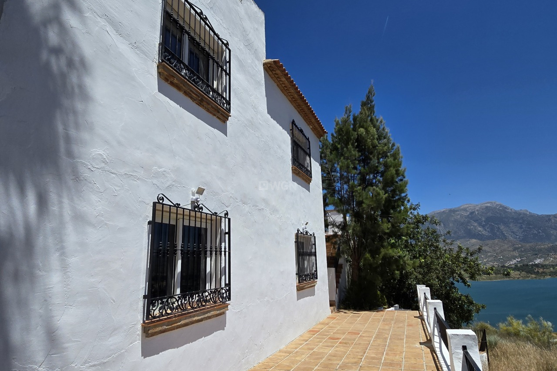 Reventa - Villa - Vinuela - Inland