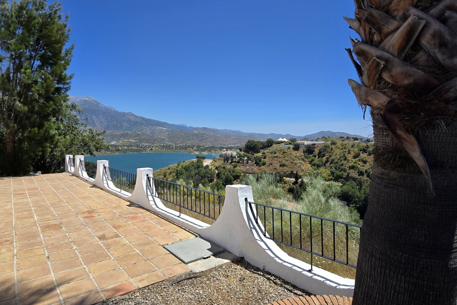 Reventa - Villa - Vinuela - Inland