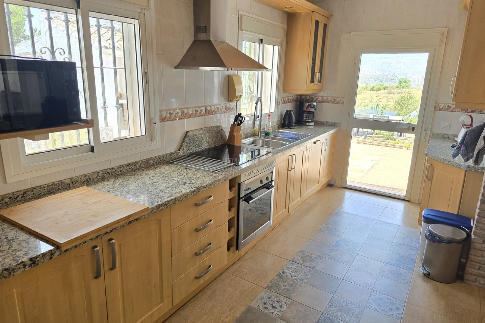 Reventa - Villa - Vinuela - Inland