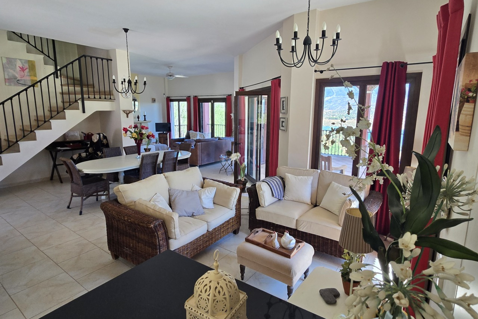 Reventa - Villa - Vinuela - Inland