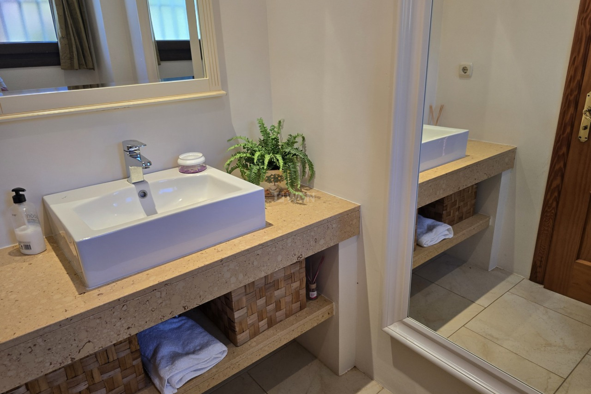 Reventa - Villa - Vinuela - Inland