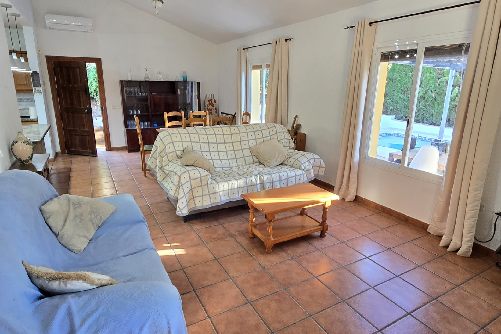 Reventa - Villa - Vinuela - Inland