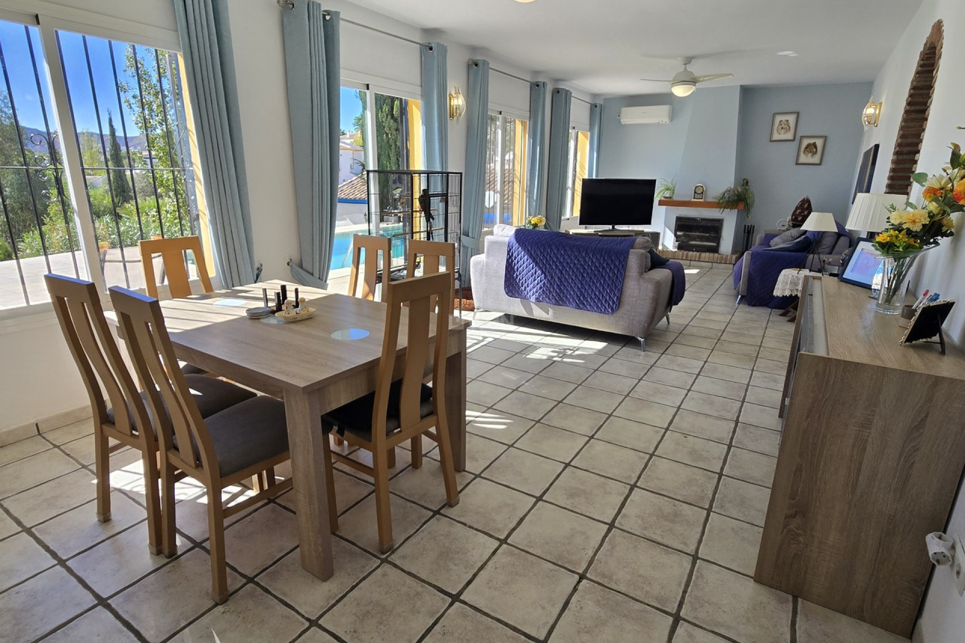 Reventa - Villa - Vinuela - Inland