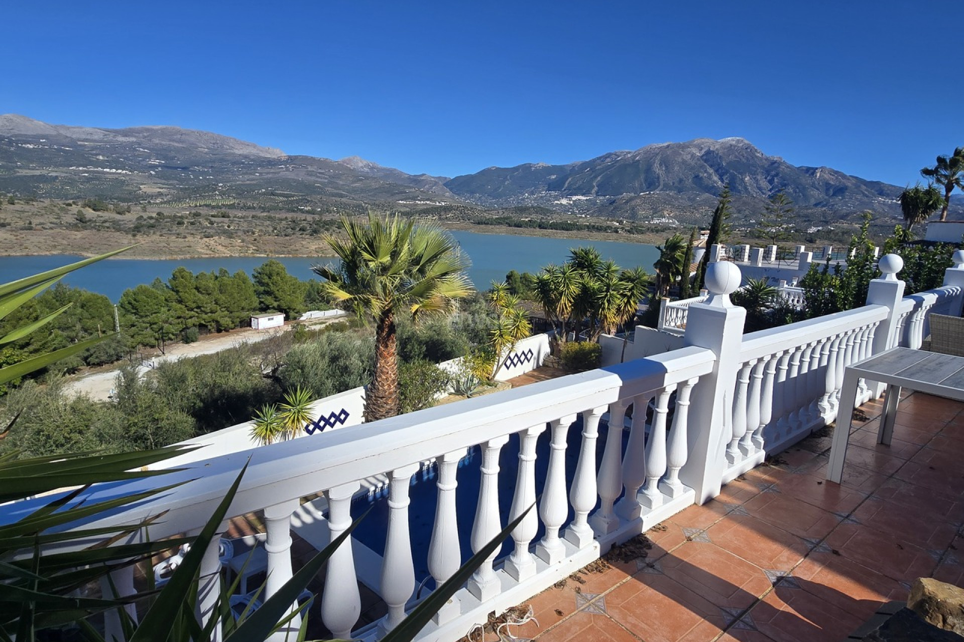 Reventa - Villa - Vinuela - Inland