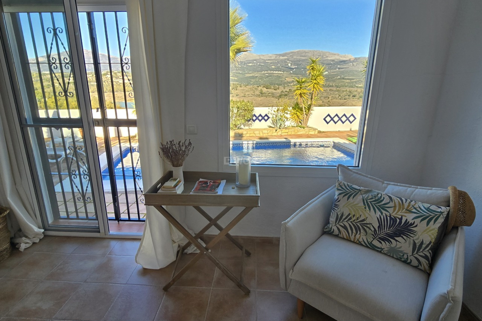 Reventa - Villa - Vinuela - Inland