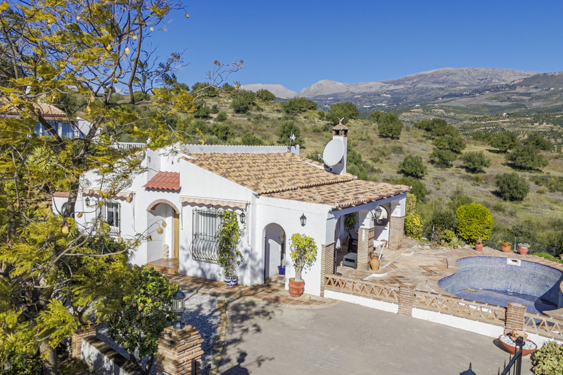Reventa - Villa - Vinuela - Inland